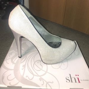 sliver glitter heels